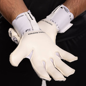 Biało-czarne rękawice bramkarskie Football Masters Invictus X Pro White Black RF