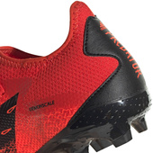 Czerwono-czarne buty piłkarskie korki Adidas Predator Freak.3 L FG FY6289