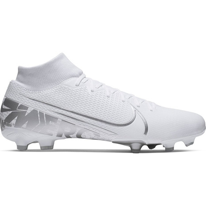 Białe buty piłkarskie korki Nike Mercurial Superfly 7 Academy FG/MG AT8120-100 Junior