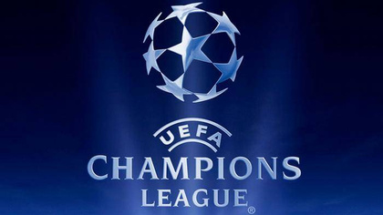 Biało-niebieska piłka nożna Adidas UCL League Liga Mistrzów IA0954