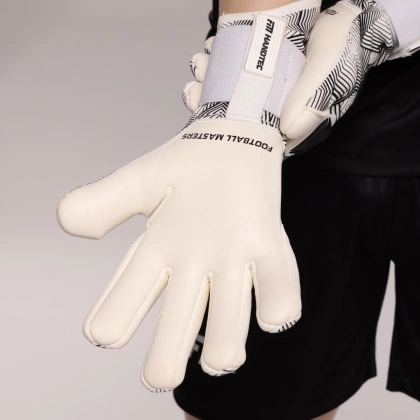 Biało-czarne rękawice bramkarskie Football Masters Varis X Pro White Black