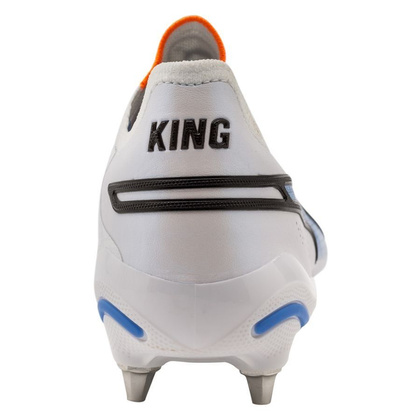 Biało-niebieskie buty sportowe wkręty Puma King Ultimate MxSG 107098 01