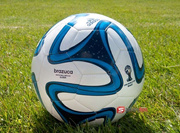 PIŁKA NOŻNA ADIDAS BRAZUCA GLIDER