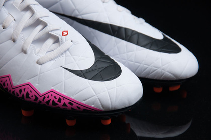 Korki Nike HYPERVENOM PHELON II FG