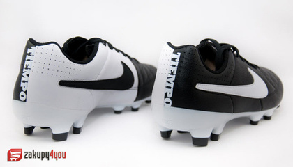 Korki Nike Tiempo Genio FG 