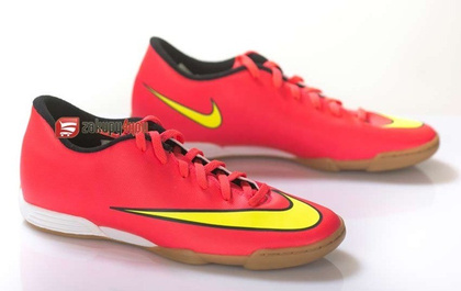 Halówki Nike Mercurial Vortex II IC