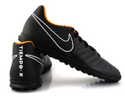 Czarne buty piłkarskie na orlik Nike TiempoX Legend Club TF AH7261-080 JR