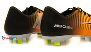 Pomarańczowo-czarne buty piłkarskie NIke Mercurial Victory FG 831945-801