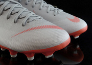 Szare buty piłkarskie Nike Mercurial Superfly Academy FG/MG AH7337-060 JR