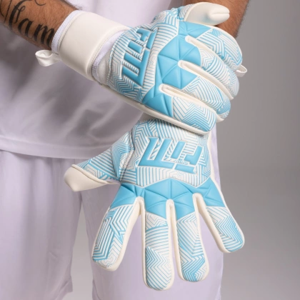 Biało-niebieskie rękawice bramkarskie Football Masters Varis X White Blue