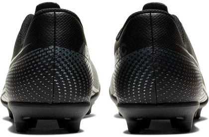 Czarne buty piłkarskie korki Nike Mercurial Vapor 13 Club FG/MG AT8161-010 - Junior