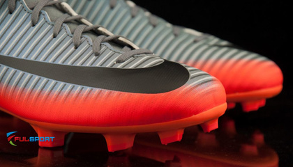 Szaro-pomarańczowe buty piłkarskie Nike Mercurial Victory CR7 DF FG 903605-001