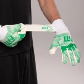 Biało-zielone rękawice bramkarskie Football Masters Varis X White Green NC