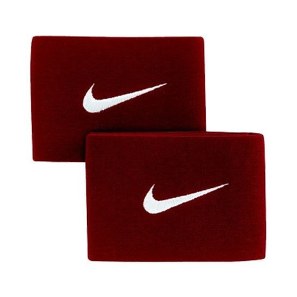 Bordowe opaski na ochraniacze piłkarskie Nike Guard Stay II SE0047-611