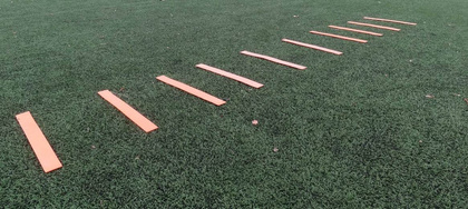 Czerwone znaczniki pola płaskie Yakimasport 100638