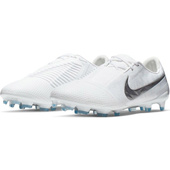 Białe buty piłkarskie korki Nike Phantom Venom Elite FG AO7540-100