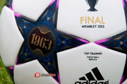 Piłka nożna ADIDAS FINALE WEMBLEY TOP TRAINING FIFA