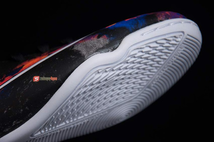 Halówki Nike  Mercurial Victory V IC JR CR7 - Lawa