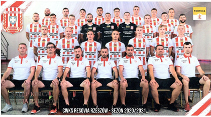 Zdjęcie grupowe CWKS RESOVIA RZESZÓW - SEZON 2020/2021
