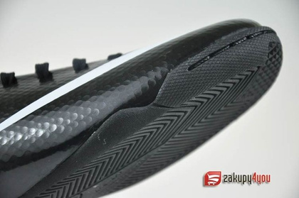 Halówki Nike Mercurial Victory IV IC