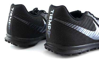 Czarne buty piłkarskie na orlik Nike Tiempo Legend Club TF AH7248-001