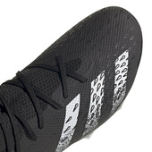 Czarno-białe buty piłkarskie korki Adidas Predator Freak.3 FG FY1030