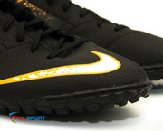 Buty Nike Bombax TF 826486-002 