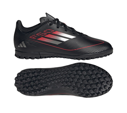 Czarne buty piłkarskie Adidas F50 Club IE3731 - Junior