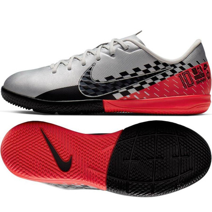 Srebrne buty piłkarskie halówki Nike Mercurial Vapor Academy AT8139-006 - Junior