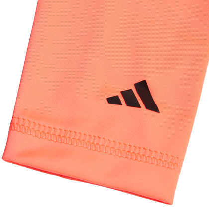 Szare ochraniacze piłkarskie Adidas Tiro League IW3788