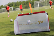 Biała bramka składana przenośna Yakimasport Academy 120x80cm