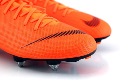 Pomarańczowo-czarne buty piłkarskie Nike Mercurial Superfly Academy SG-PRO AH7364-810