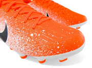Pomarańczowe buty piłkarskie Nike Mercurial Superfly Academy FG/MG AH7337-801 JR