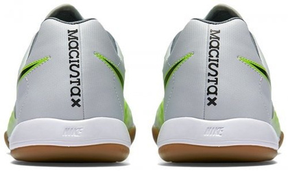 Białe buty piłkarskie na halę Nike Magista Opus IC 844422-003 Junior