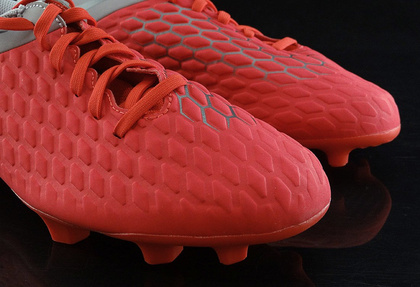 Czerwono-szare buty pilkarskie Nike Hypervenom Club FG AJ4146-600 JR