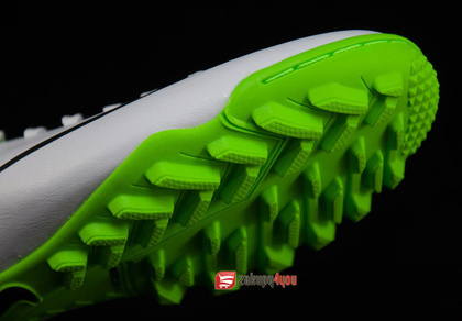 Buty NIKE Mercurial Victory IV TF