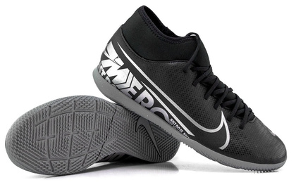 Czarne buty piłkarskie halowe Nike Mercurial Superfly 7 Club IC AT7979 001