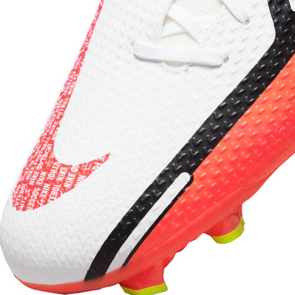 Biało-czerwone buty piłkarskie korki Nike Phantom GT2 Academy DF FG/MG DC0797 167