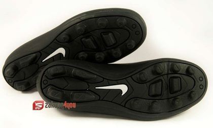 Buty piłkarskie Nike JR HYPERVENOM PHADE FG