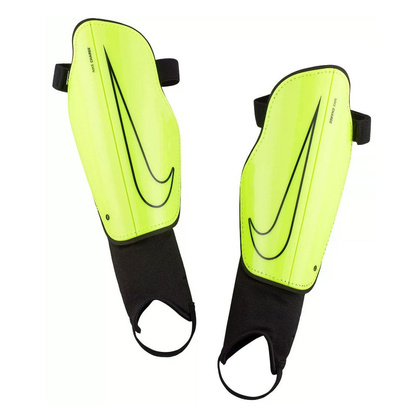Żółte ochraniacze piłkarskie Nike Charge SP2093-704