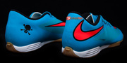Halówki Nike  HYPERVENOM PHADE  IC 