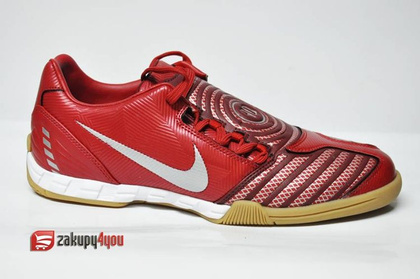 Buty halowe Nike T90 SHOOT IC 