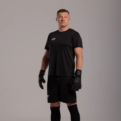 Czarne rękawice bramkarskie Football Masters Invictus X All Black