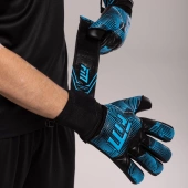 Czarno-niebieskie rękawice bramkarskie Football Masters Varis X Black Blue