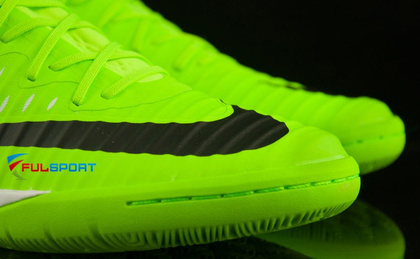 Nike Mercurialx Finale IC 831974-301