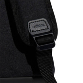 Czarny plecak Adidas Linear Classic BP Day GE5566