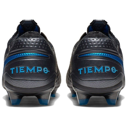 Czarne buty piłkarskie korki Nike Legend 8 Elite FG AT5293-004