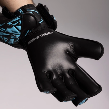 Czarno-błękitne rękawice bramkarskie Football Masters Invictus X Training Black Blue