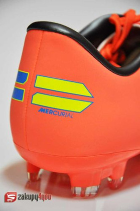 Korki Nike Mercurial Victory  III FG 