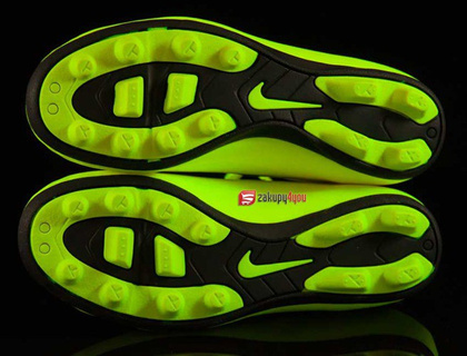 Buty piłkarskie Nike JR HYPERVENOM PHADE  FG-R
